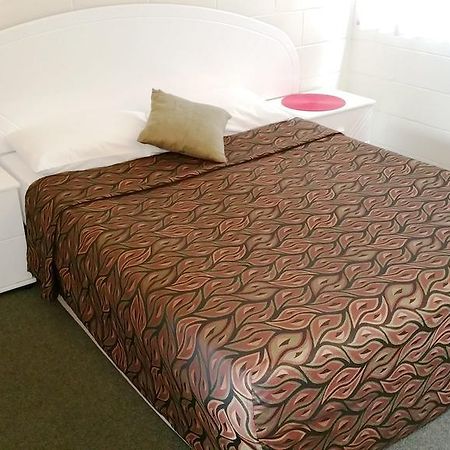 אמרלד A&A Lodge Motel חדר תמונה