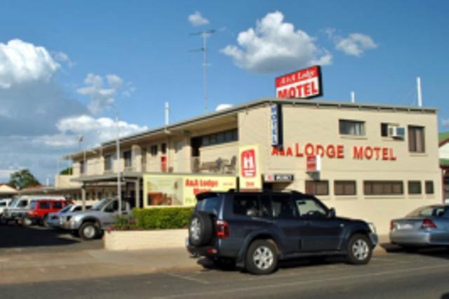 אמרלד A&A Lodge Motel מראה חיצוני תמונה