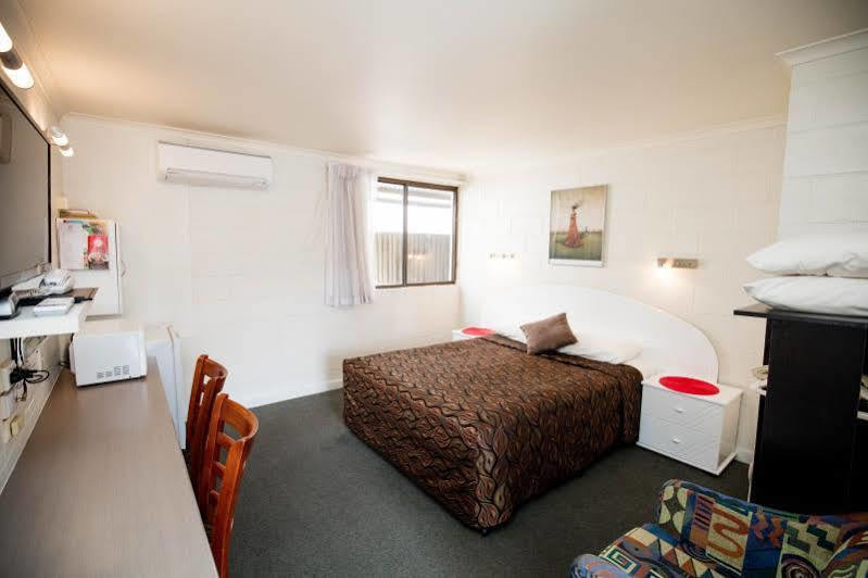 אמרלד A&A Lodge Motel מראה חיצוני תמונה